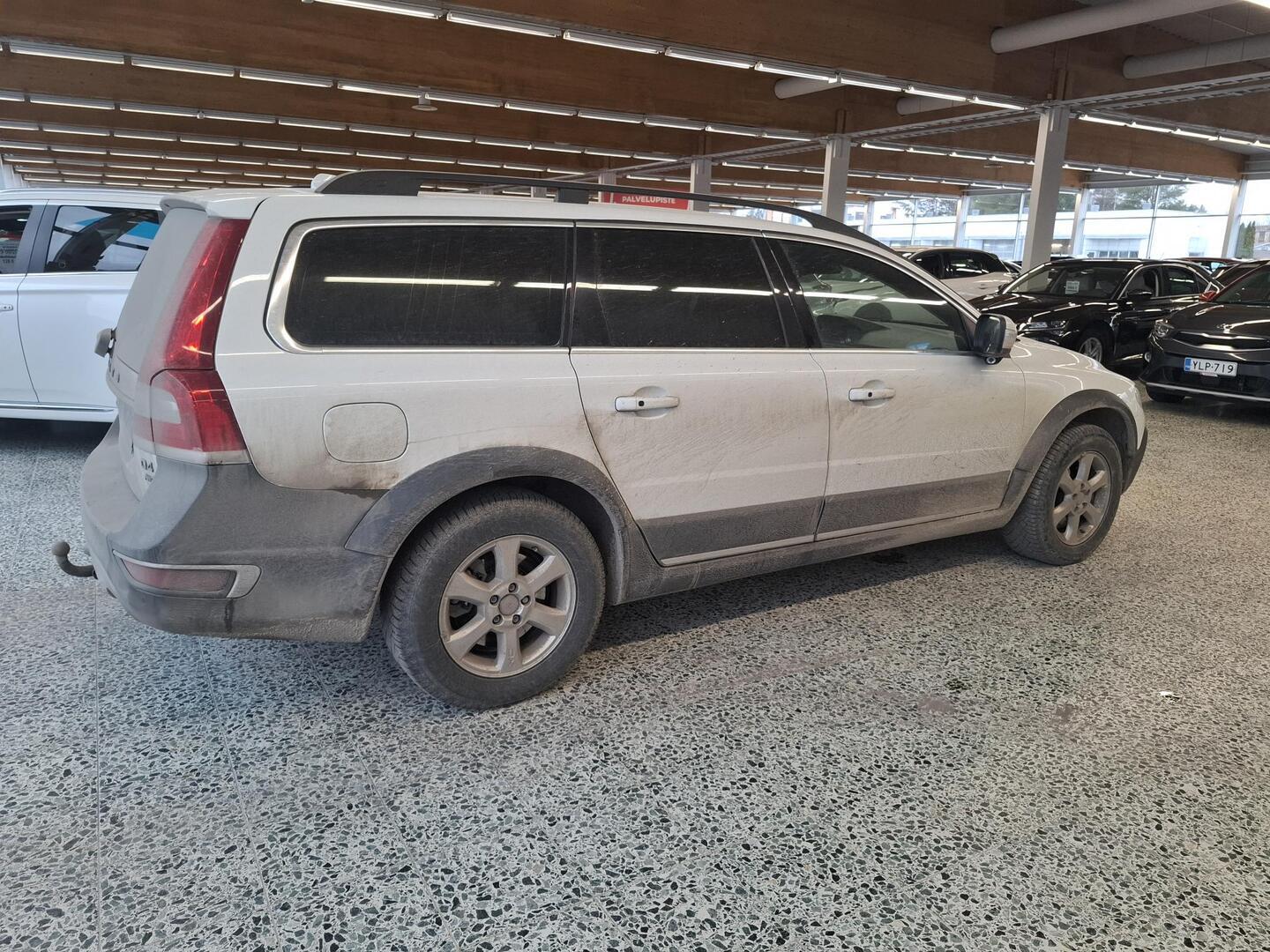 VOLVO XC70 2014