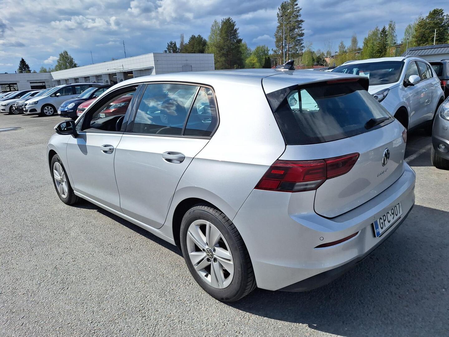VOLKSWAGEN Golf 2022