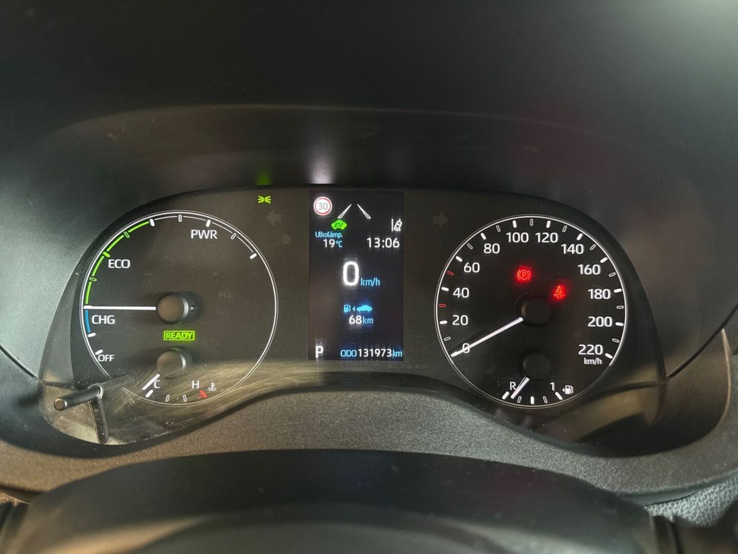 TOYOTA Yaris 17