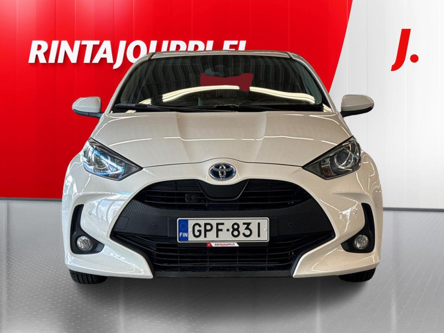 TOYOTA Yaris 3