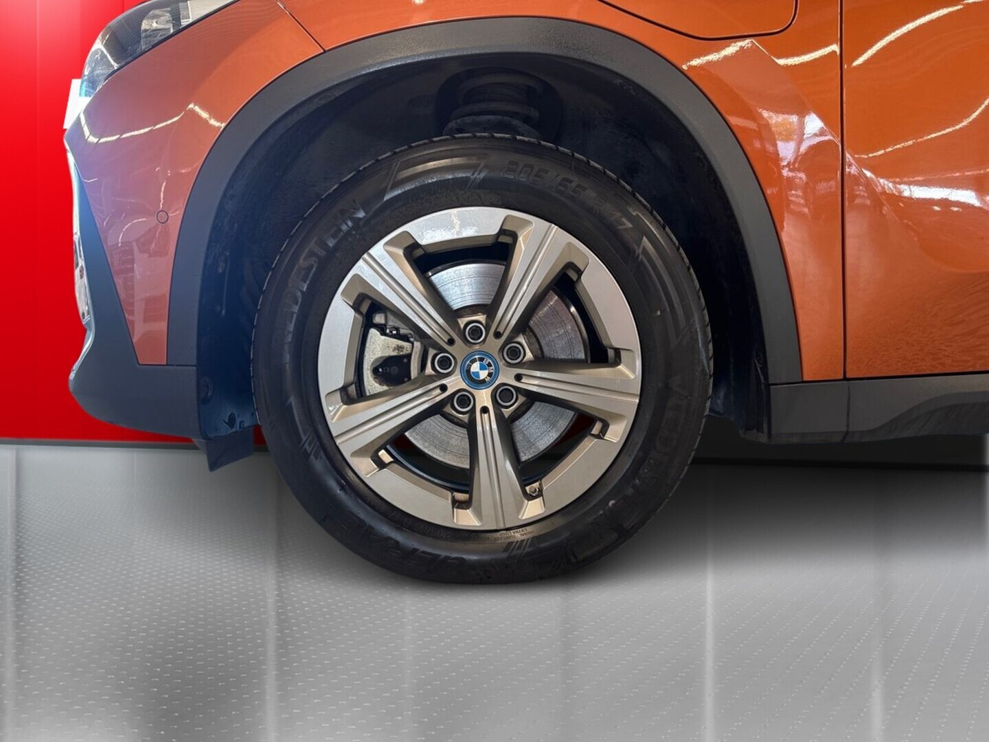 BMW X1 13