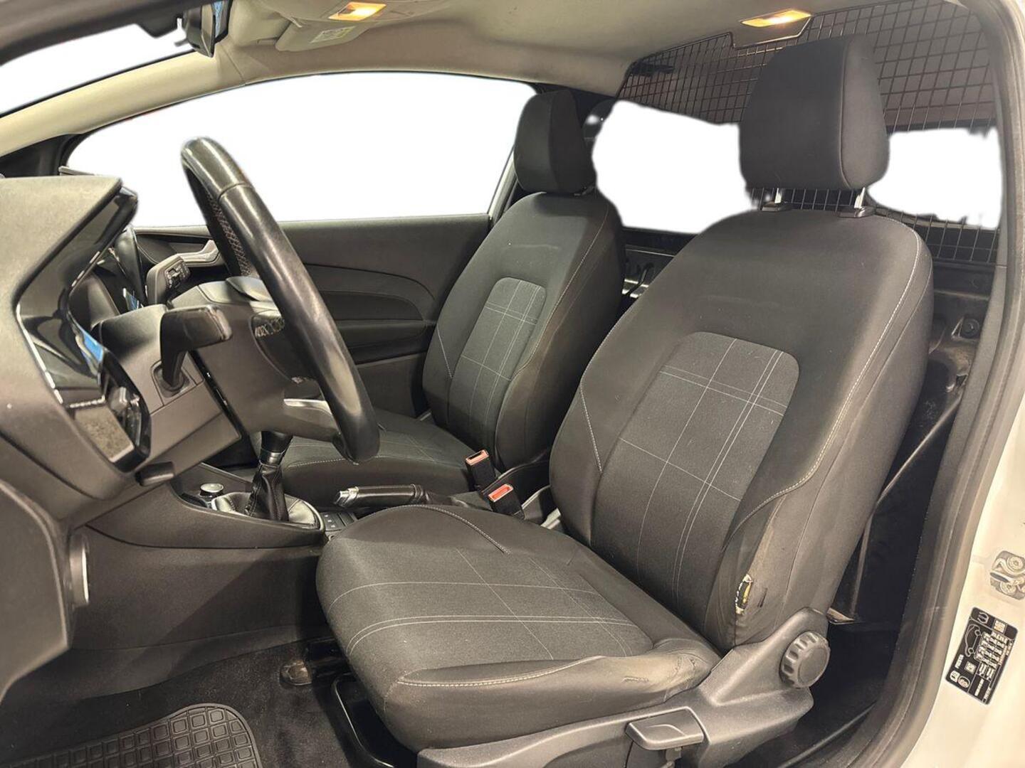 FORD Fiesta Van 2019