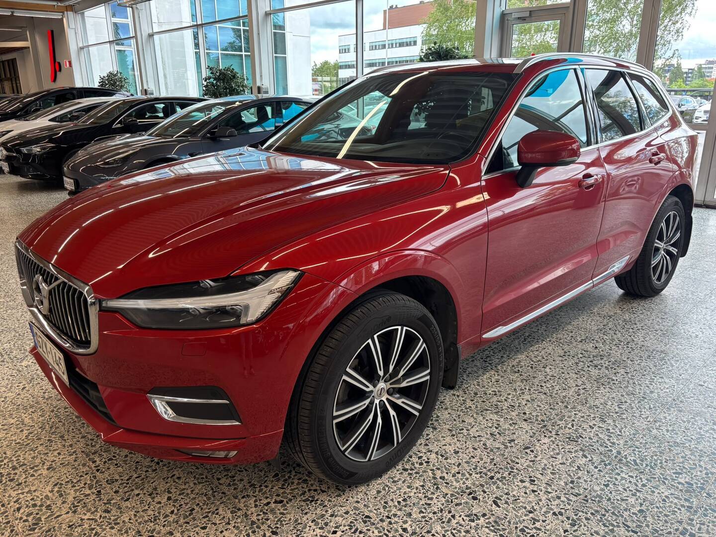VOLVO XC60 2021