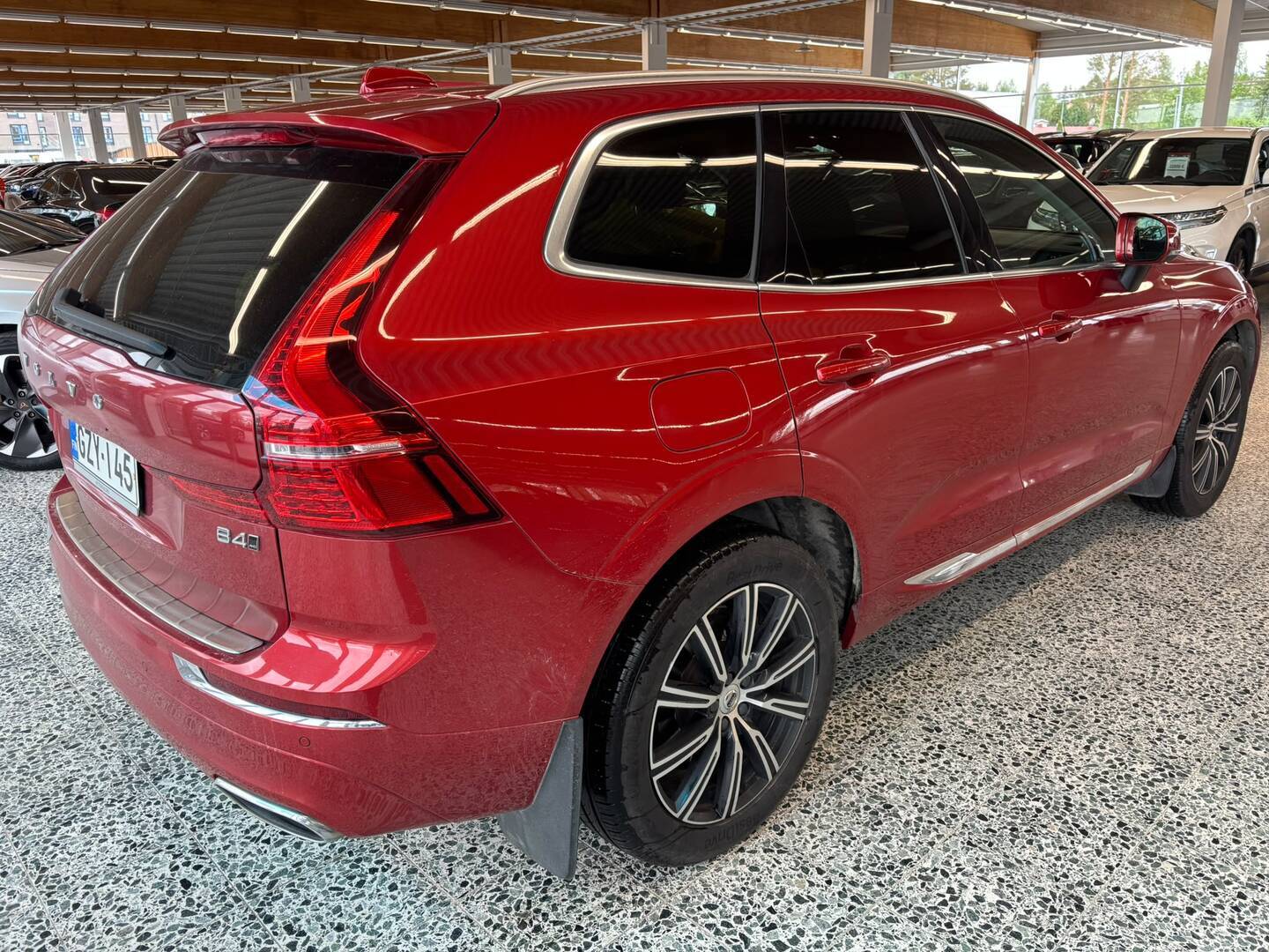 VOLVO XC60 2021