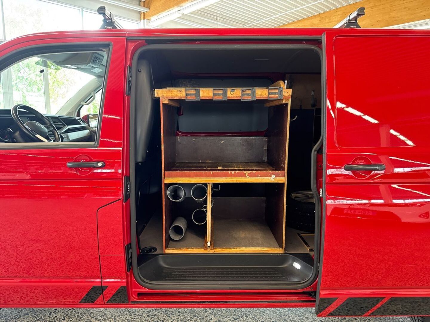 VOLKSWAGEN Transporter 5