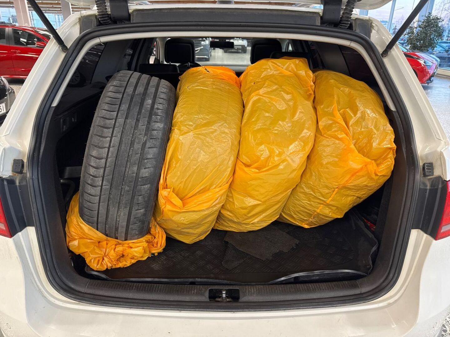 VOLKSWAGEN Passat 2014