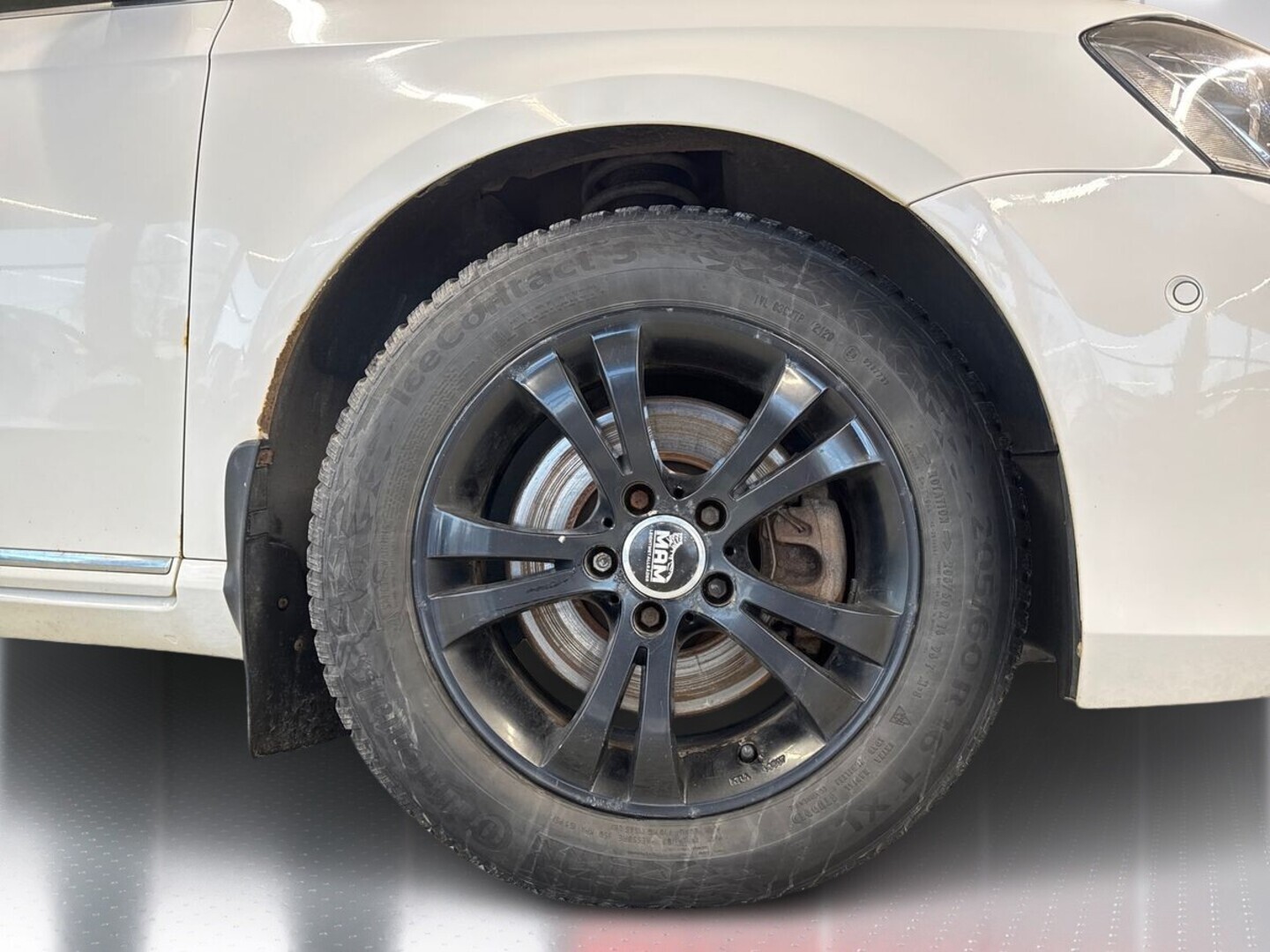 VOLKSWAGEN Passat 2014