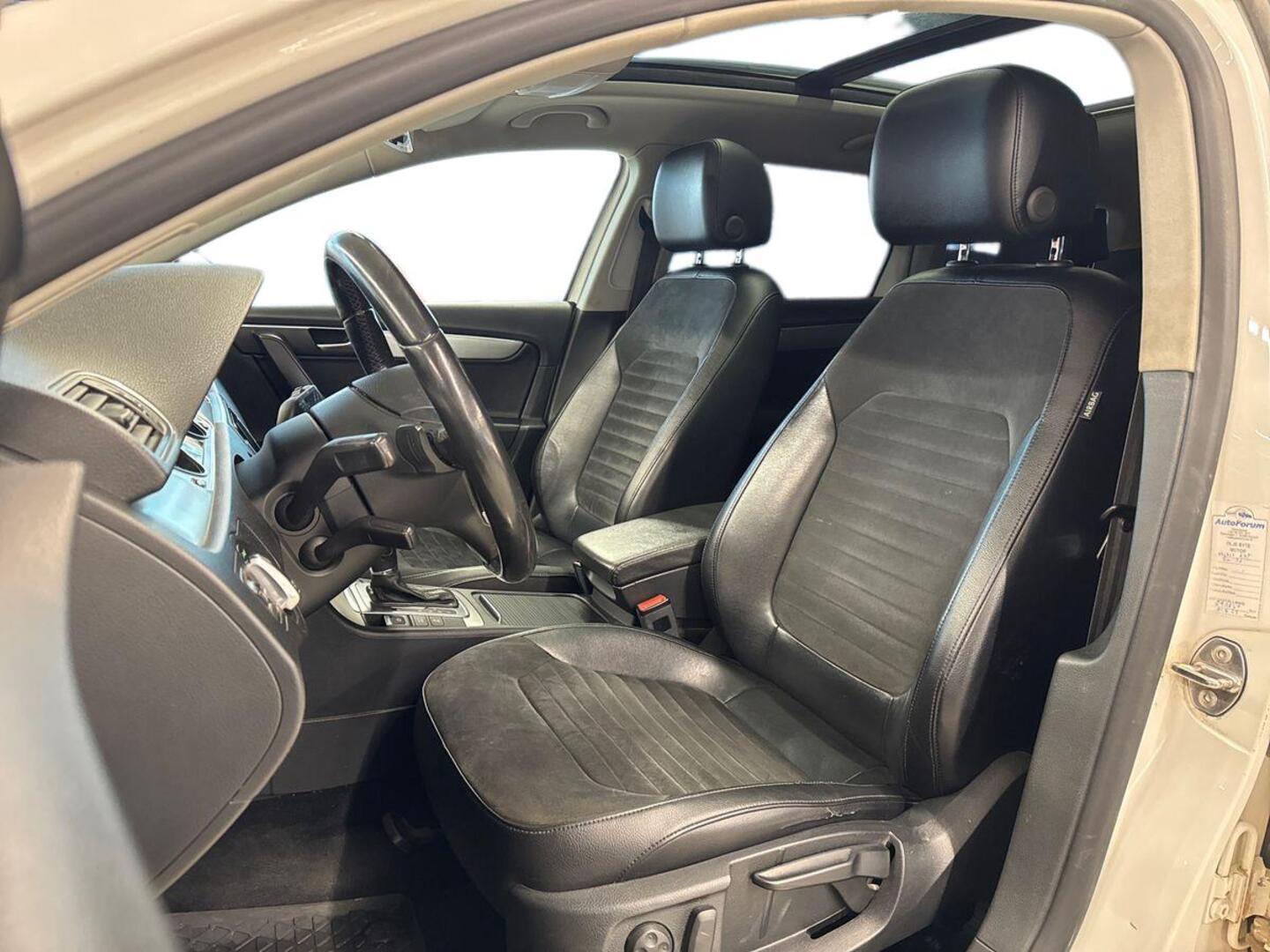 VOLKSWAGEN Passat 2014