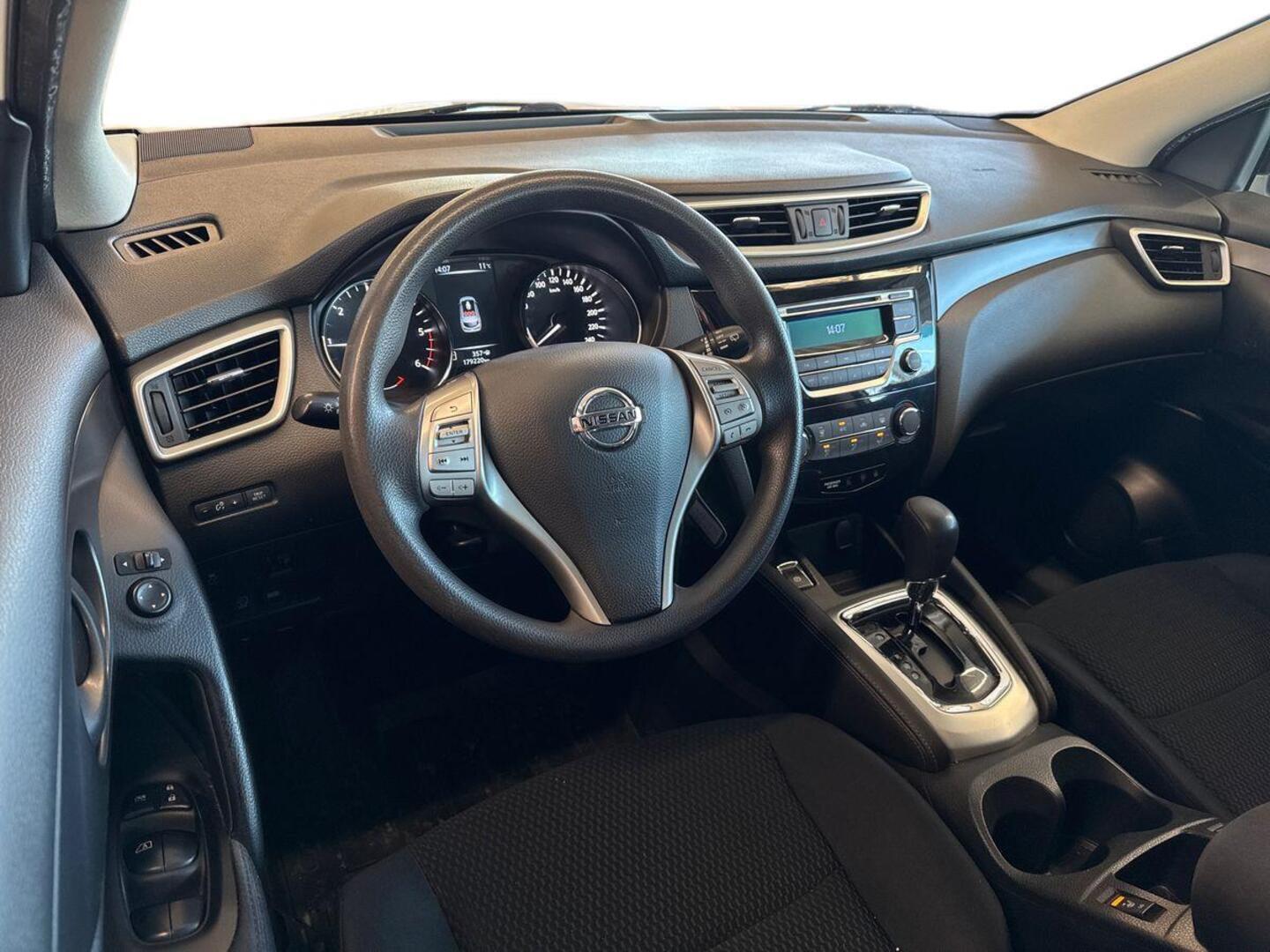 NISSAN Qashqai 2014