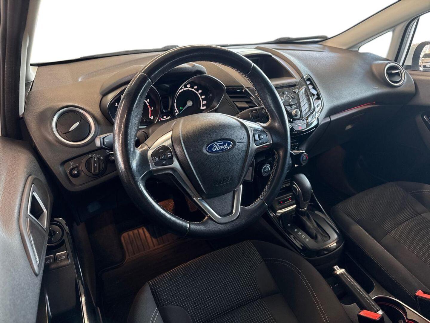 FORD Fiesta 7