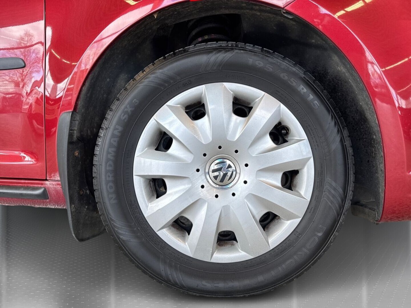 VOLKSWAGEN Touran 2014
