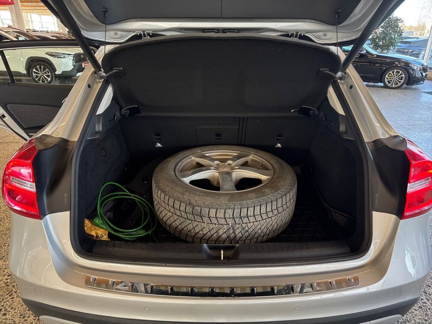 MERCEDES-BENZ GLA 2014