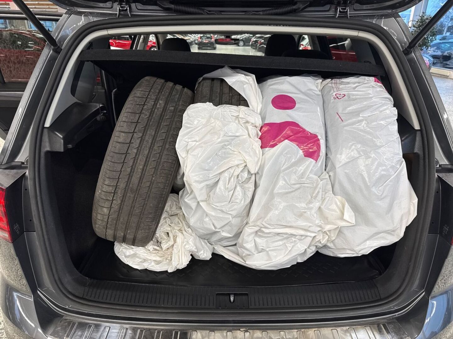 VOLKSWAGEN Golf Sportsvan 2018