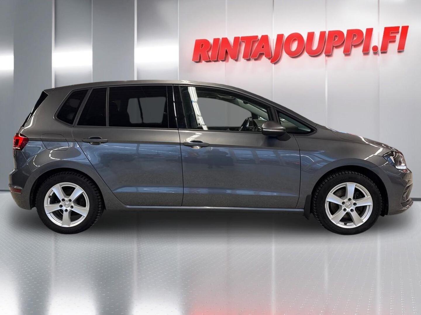 VOLKSWAGEN Golf Sportsvan 2018