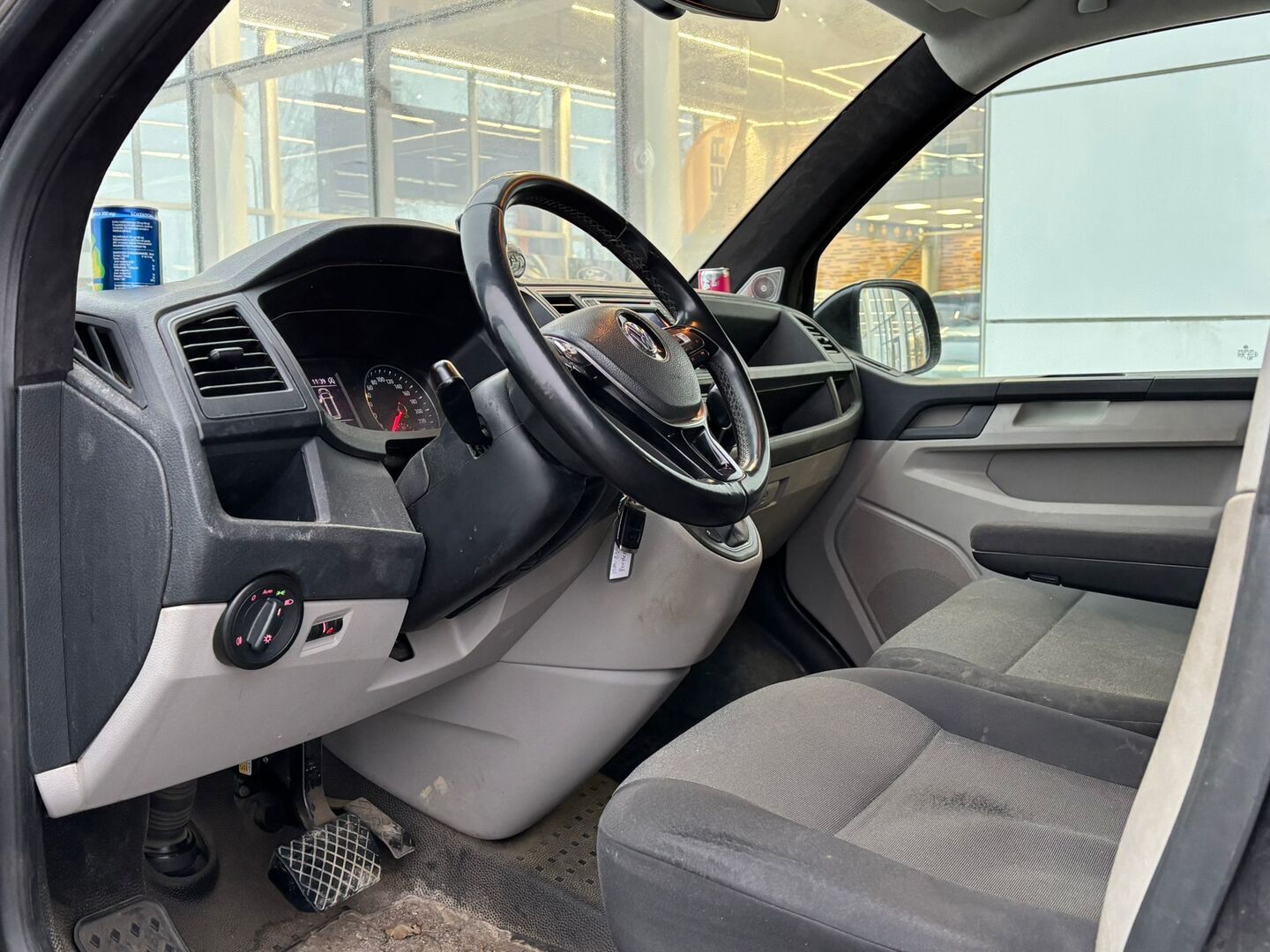 VOLKSWAGEN Transporter 2018