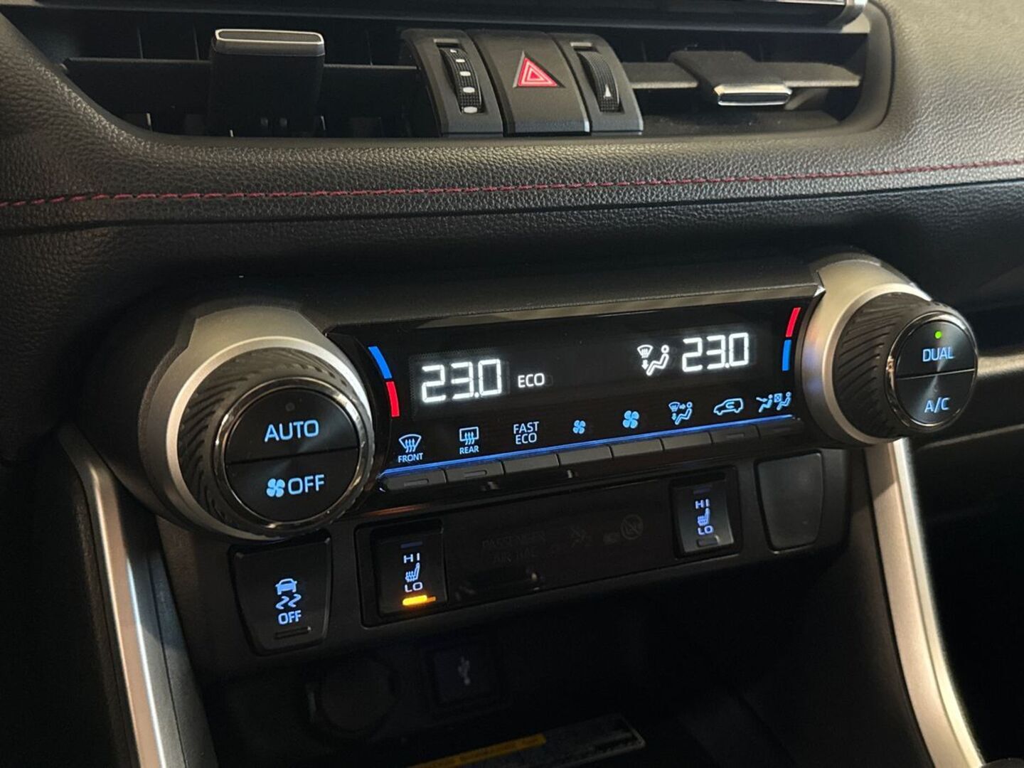 TOYOTA RAV4 Plug-in 2021