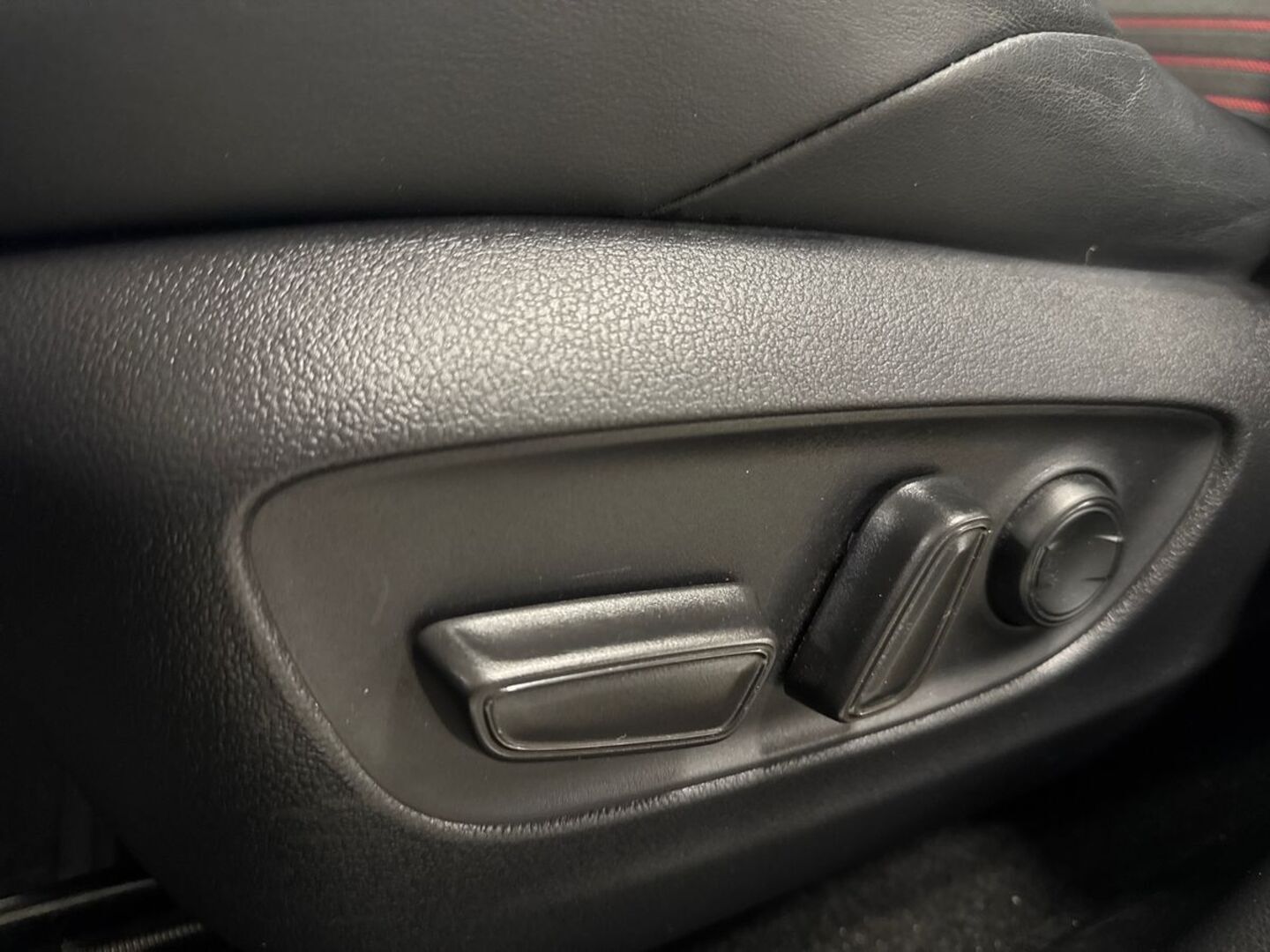 TOYOTA RAV4 Plug-in 2021