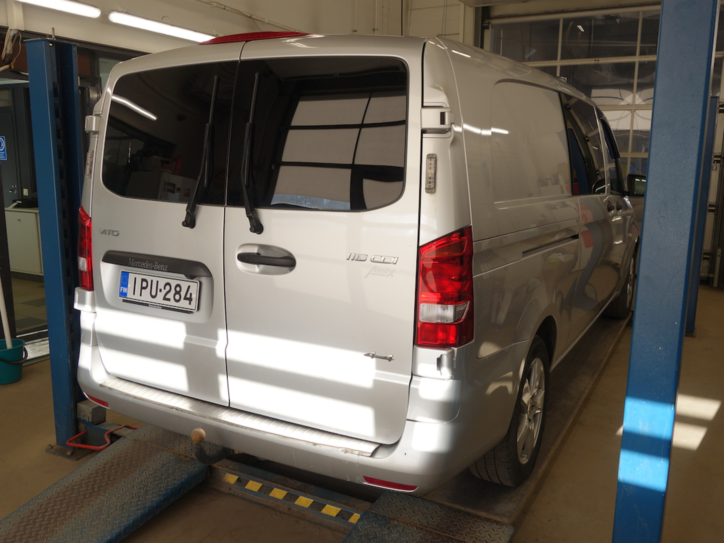 MERCEDES-BENZ Vito 2023