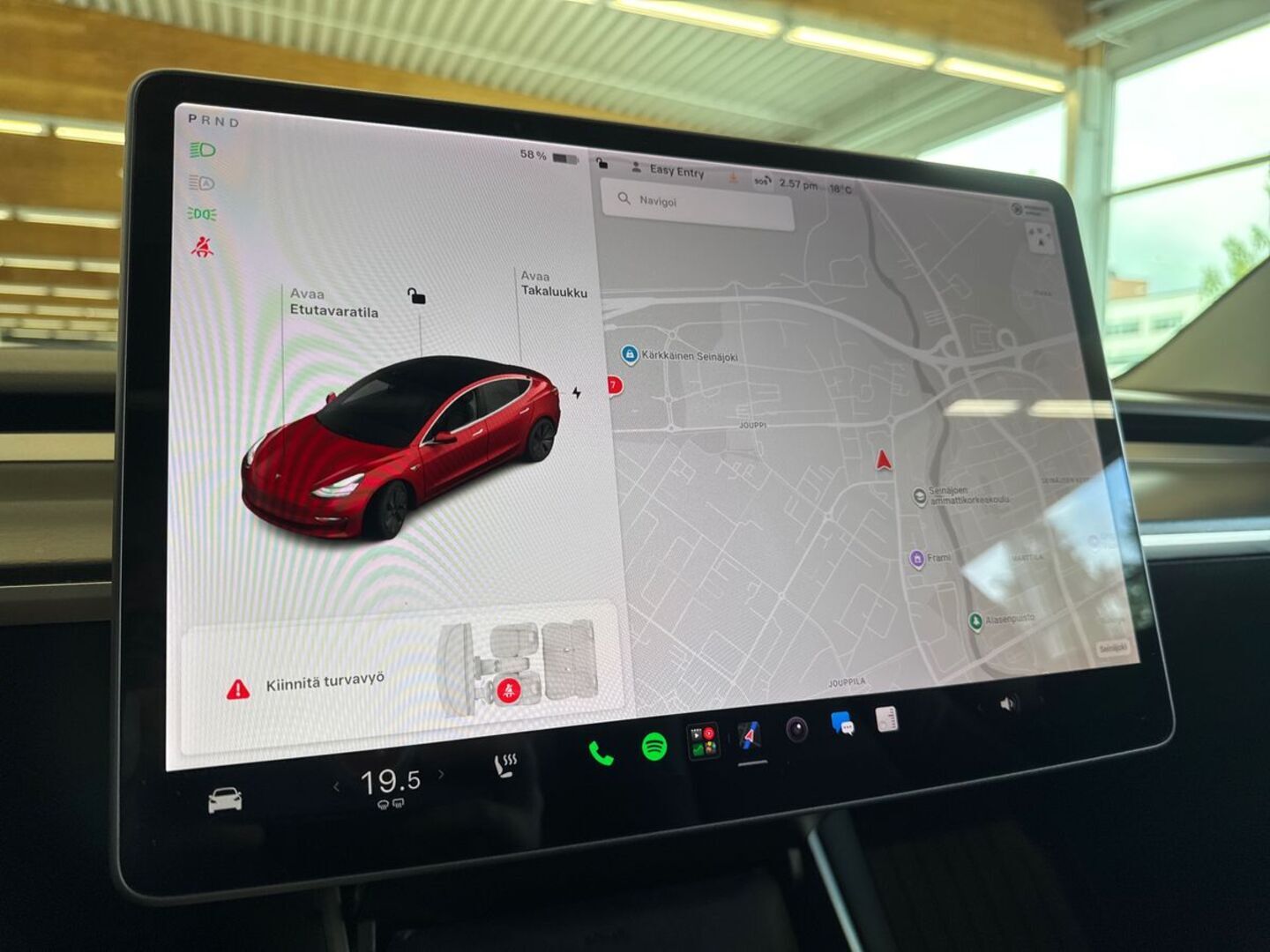 TESLA Model 3 2019