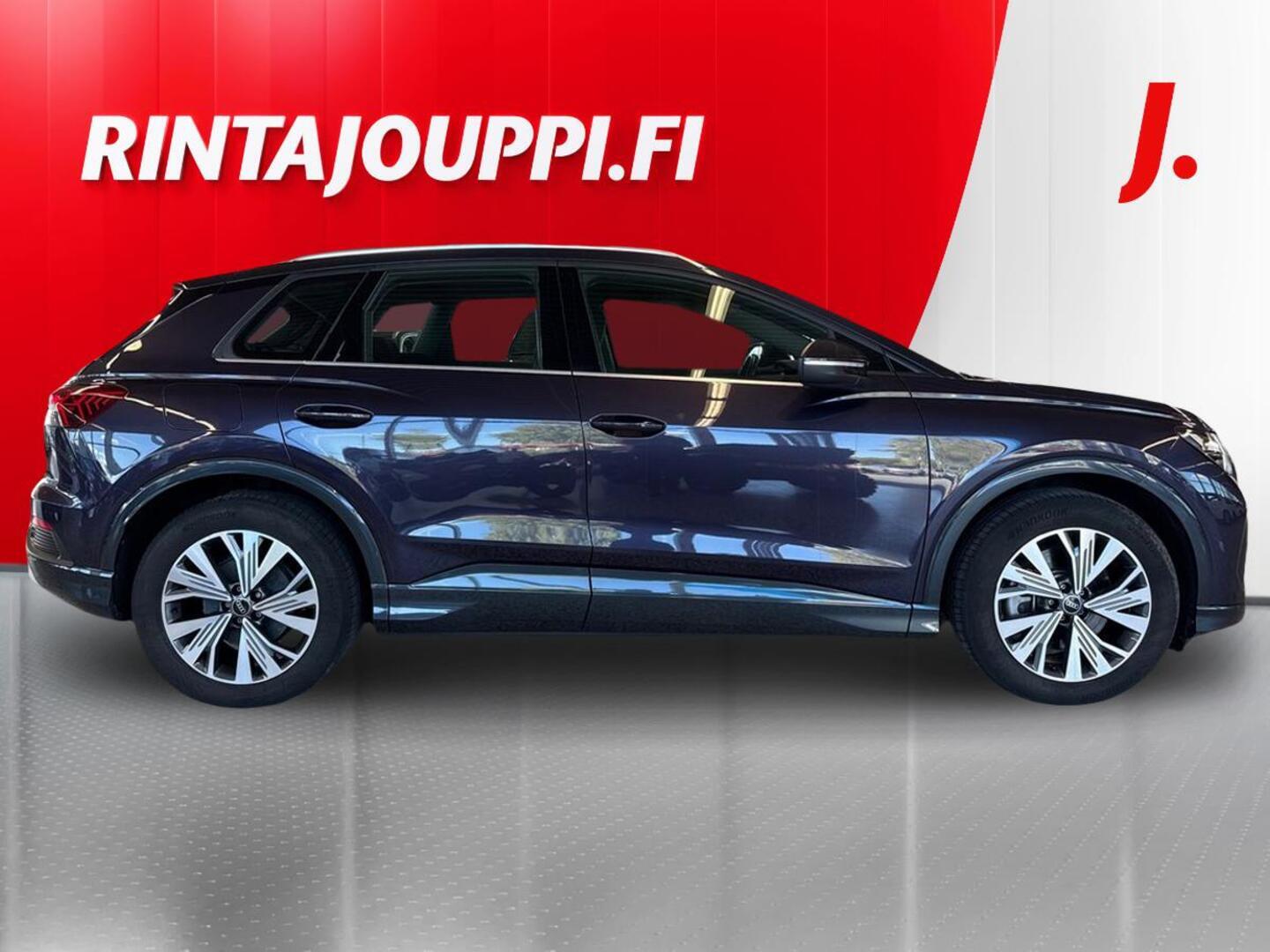 AUDI Q4 e-tron 6