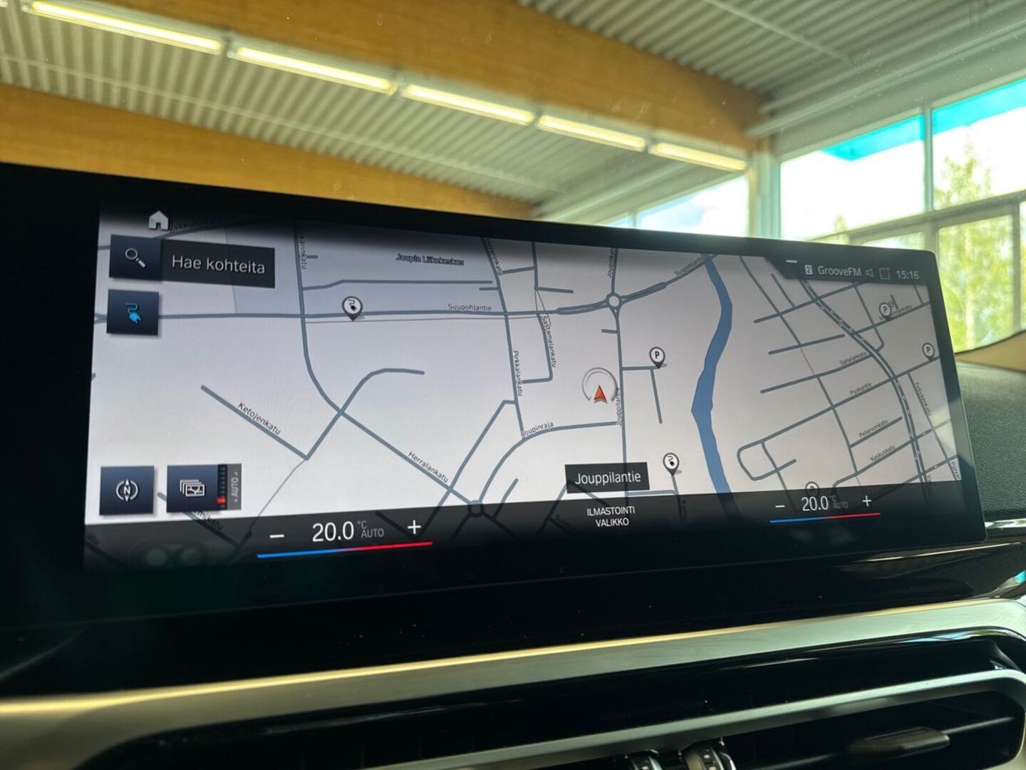 BMW i4 21