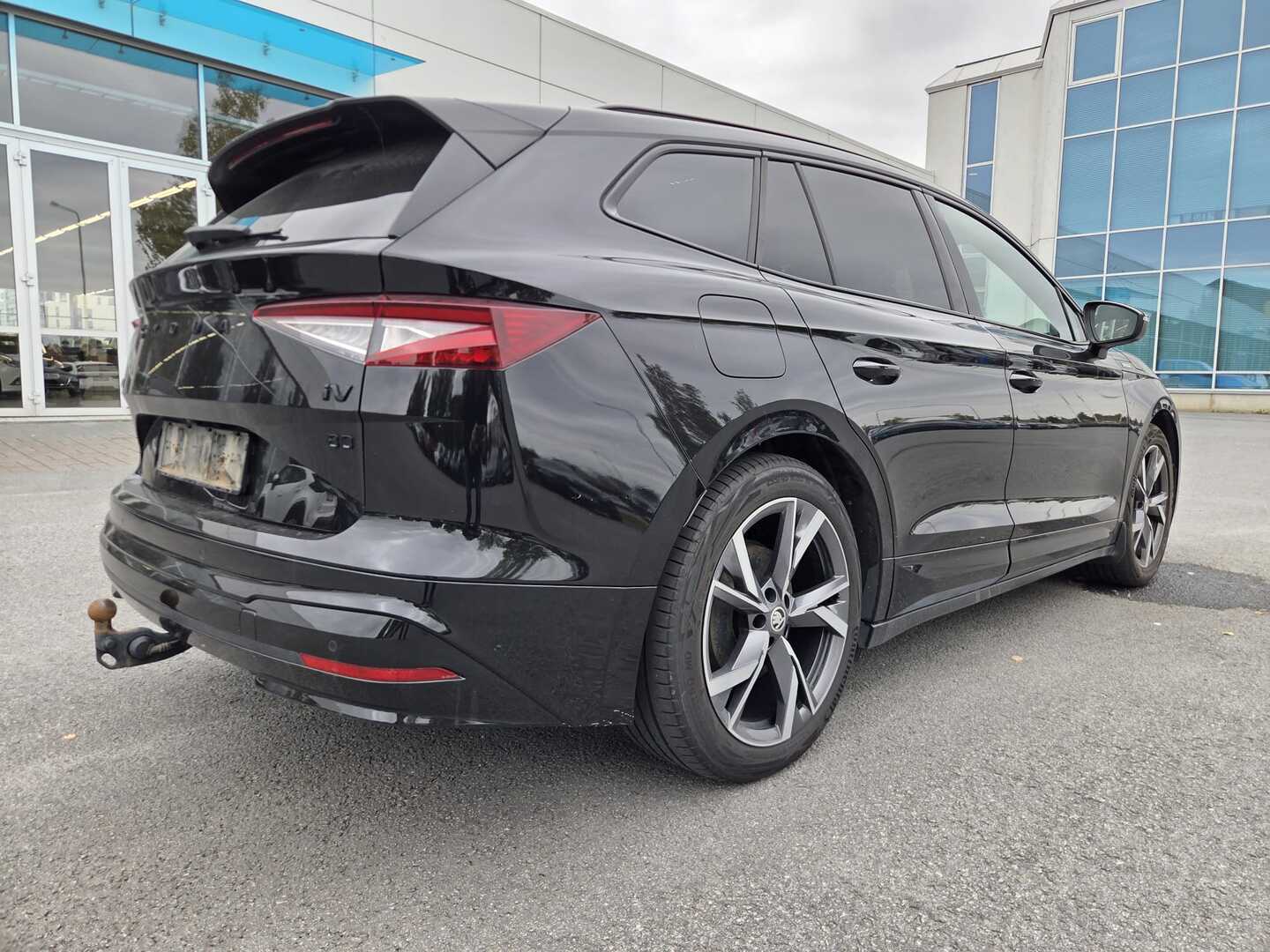 SKODA Enyaq 2023