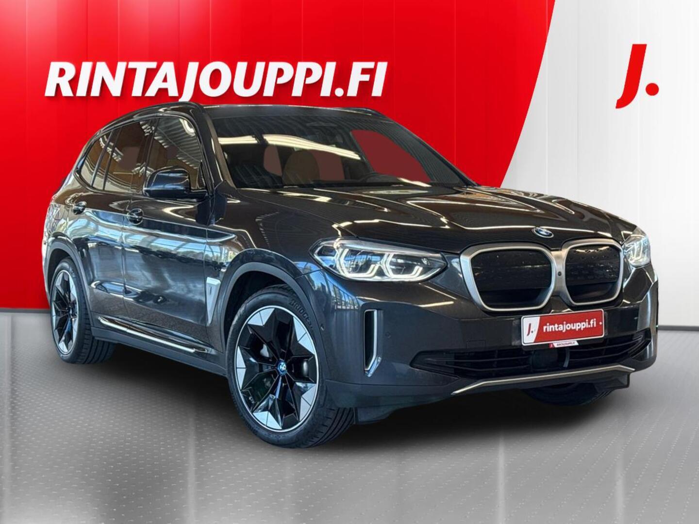BMW iX3 1