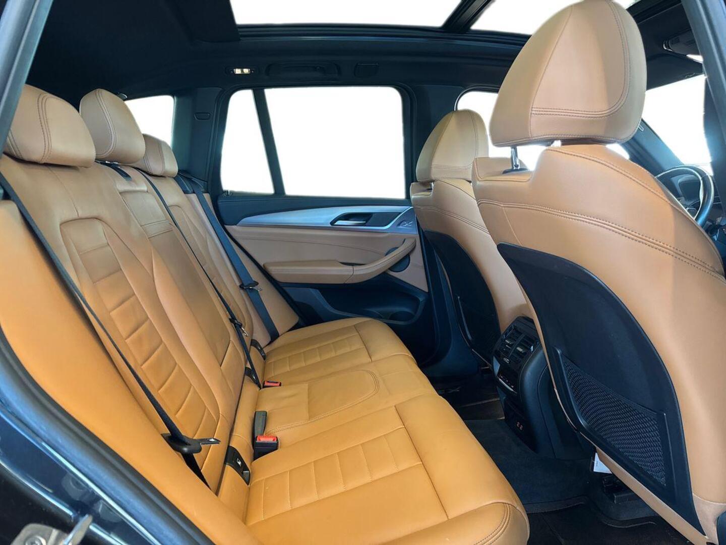 BMW iX3 10