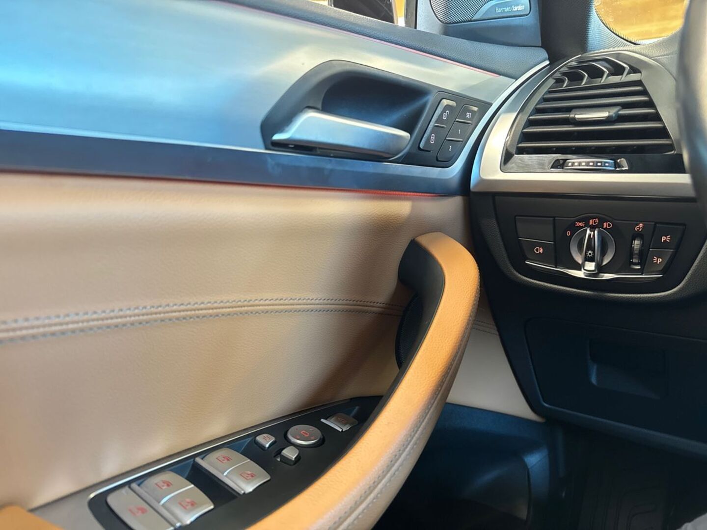 BMW iX3 18