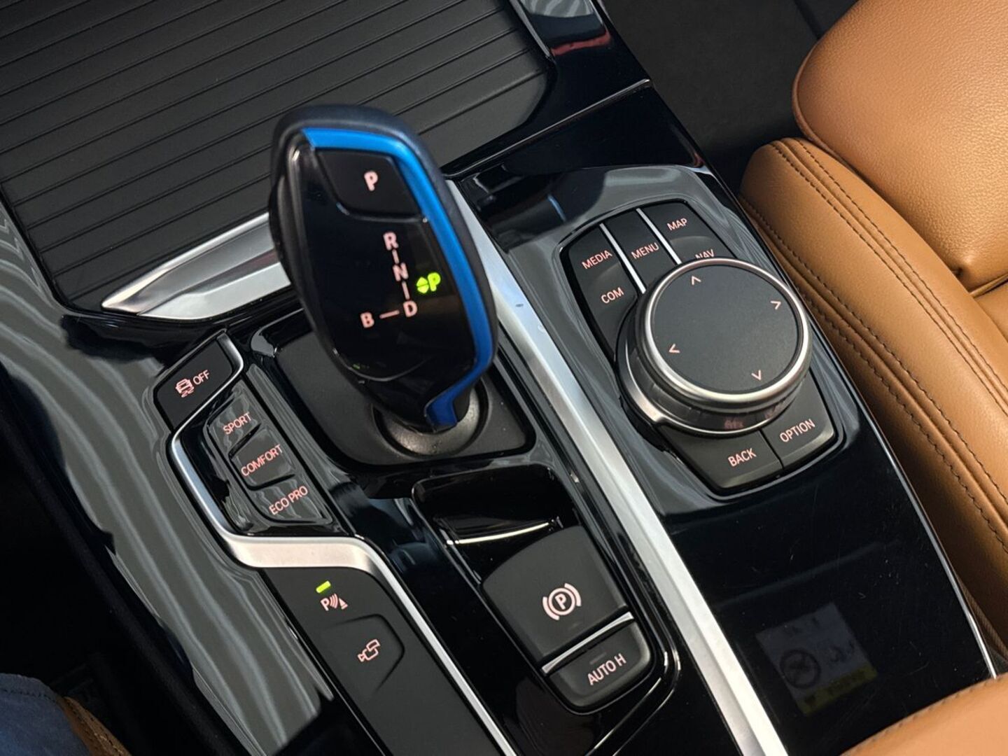 BMW iX3 22
