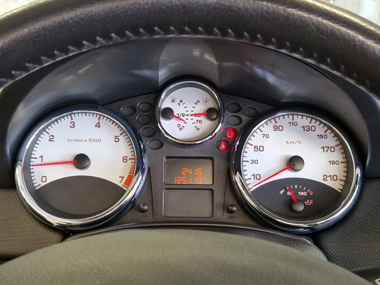 PEUGEOT 207 2008