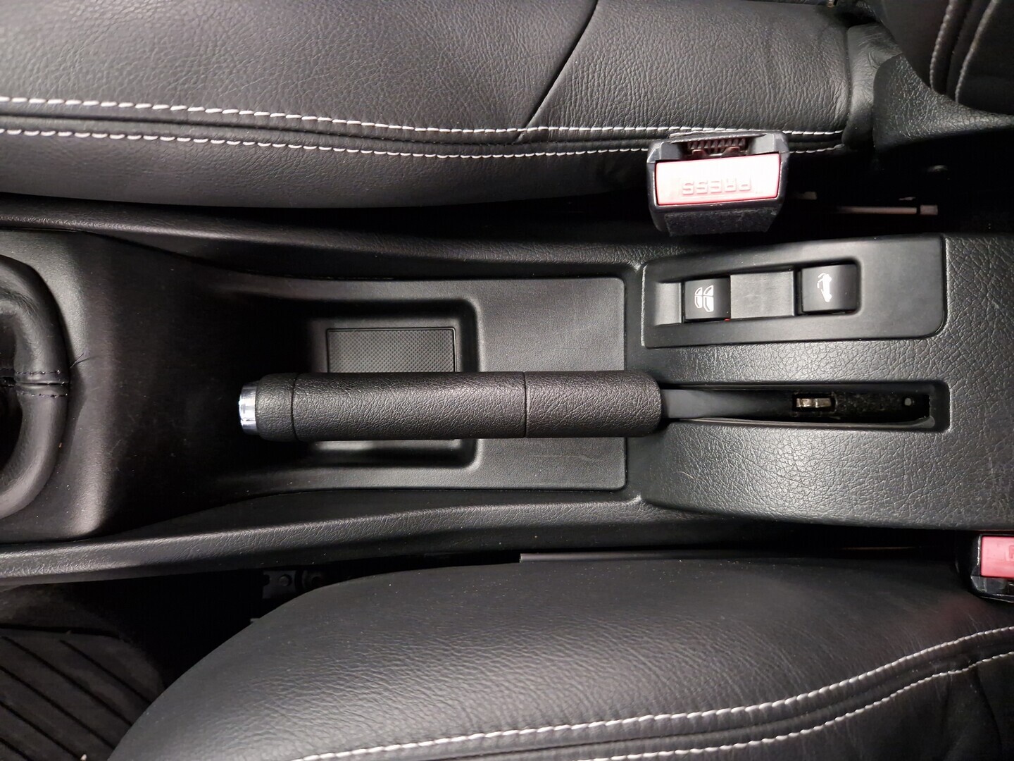 PEUGEOT 207 2008