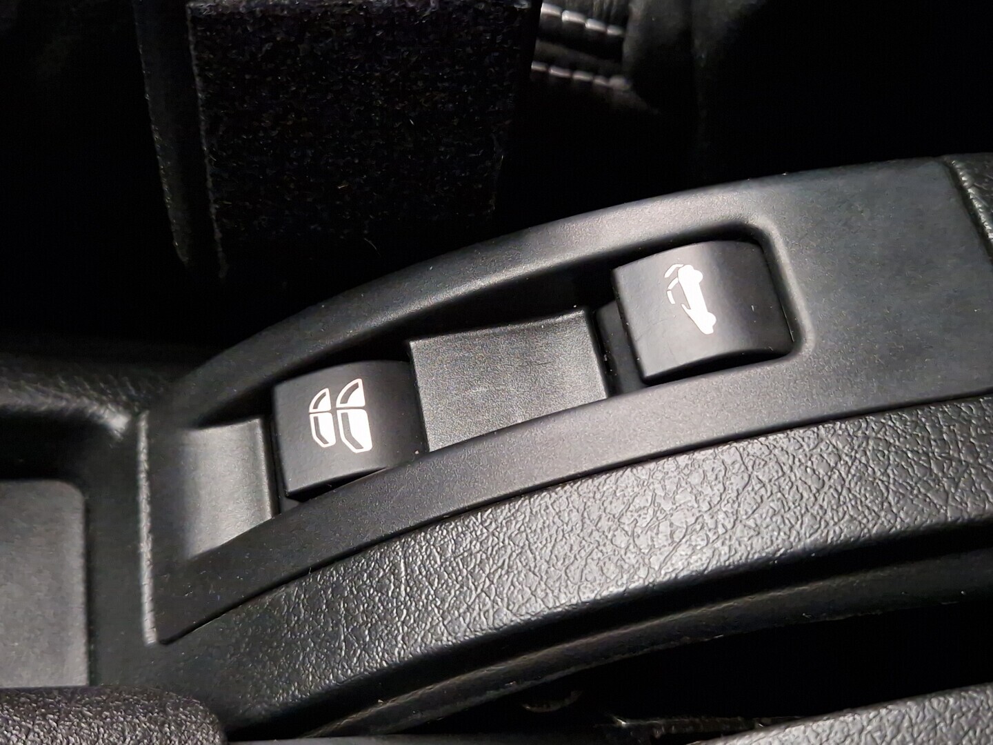 PEUGEOT 207 2008