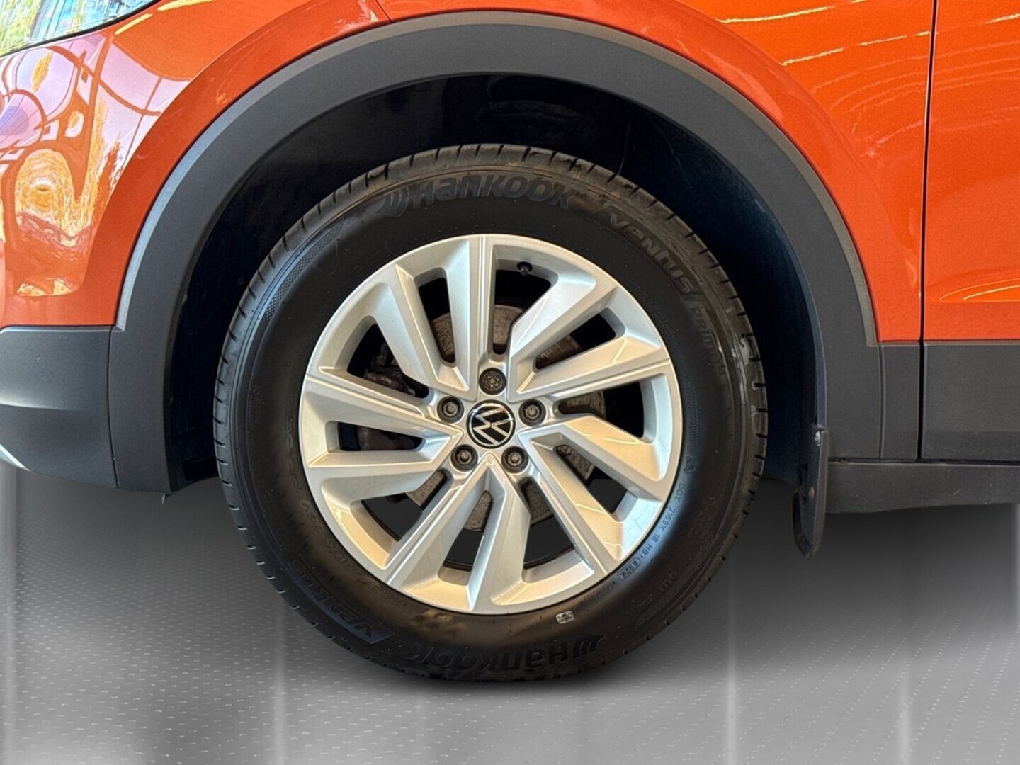 VOLKSWAGEN T-Cross 13