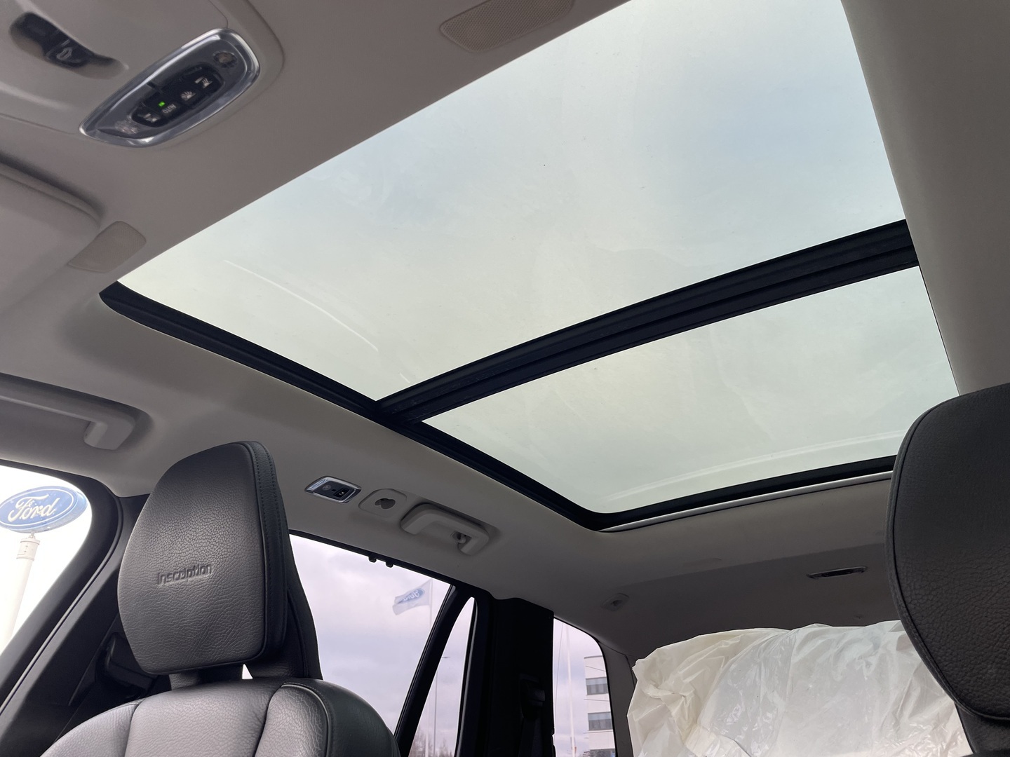 VOLVO XC90 2019