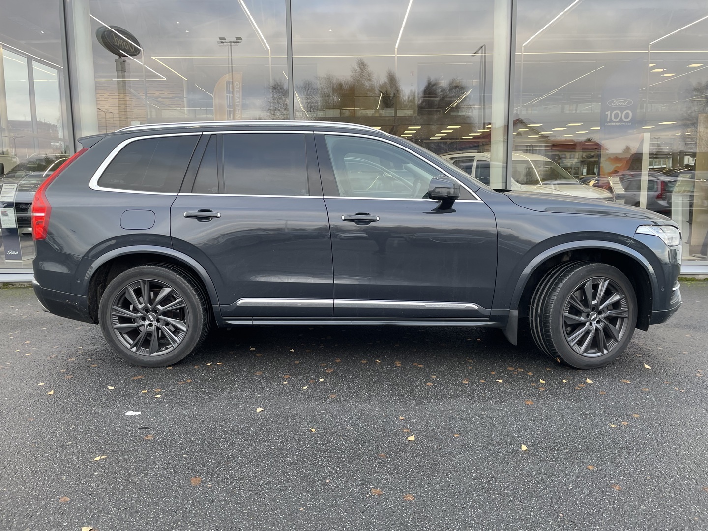 VOLVO XC90 2019
