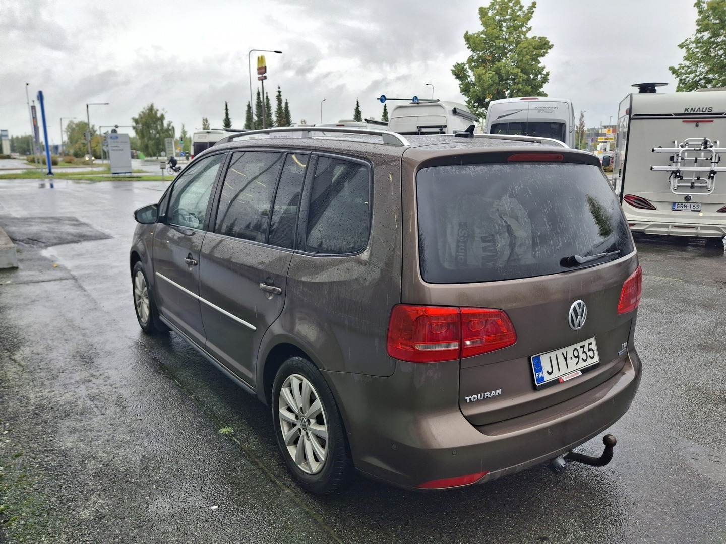 VOLKSWAGEN Touran 2013