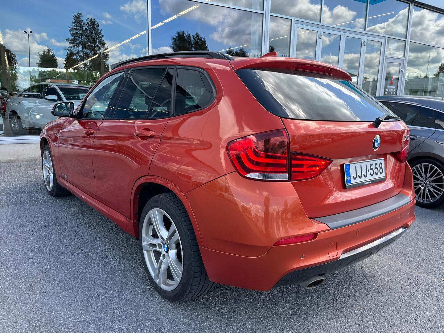 BMW X1 2012