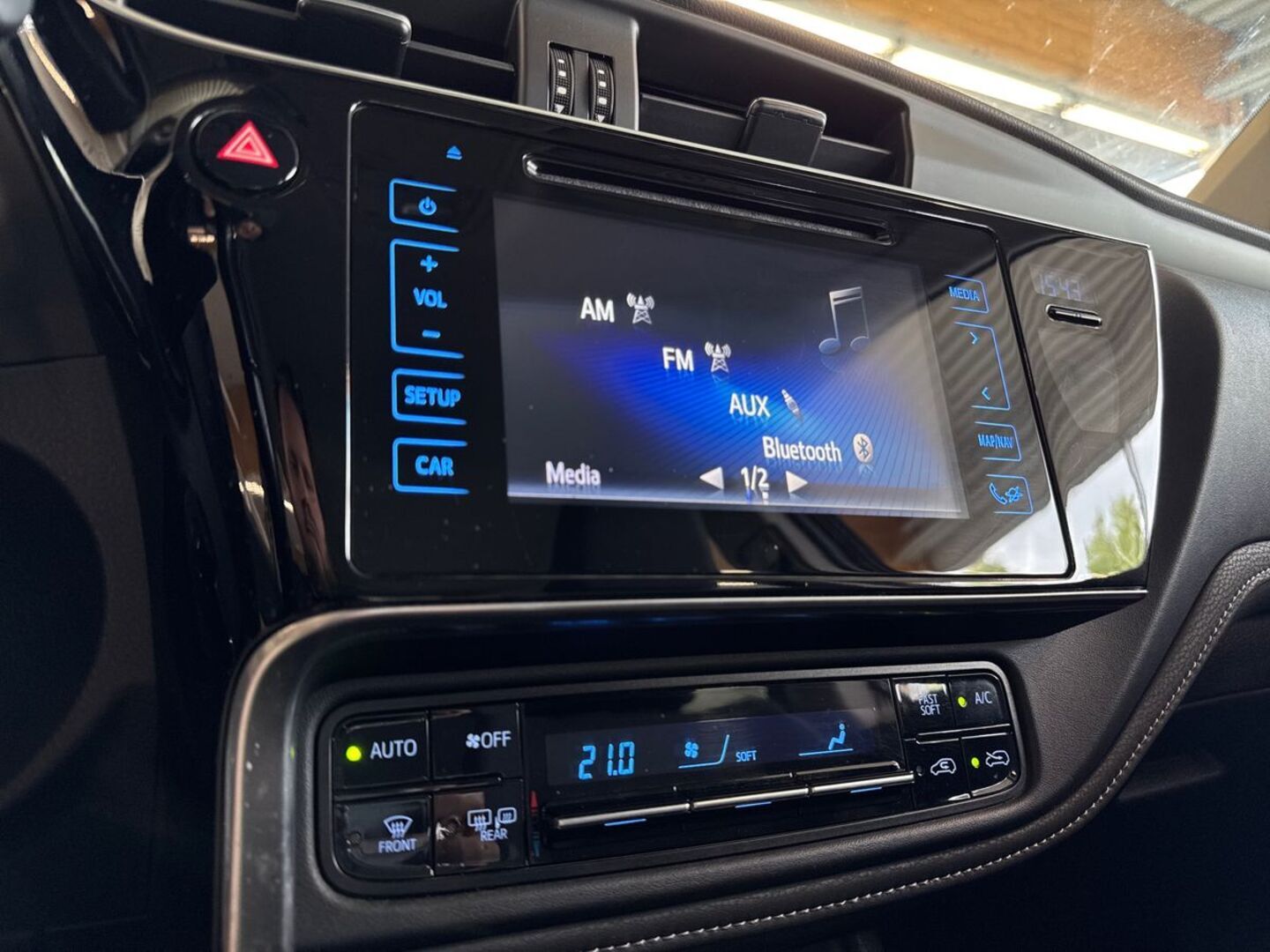 TOYOTA Auris 2017