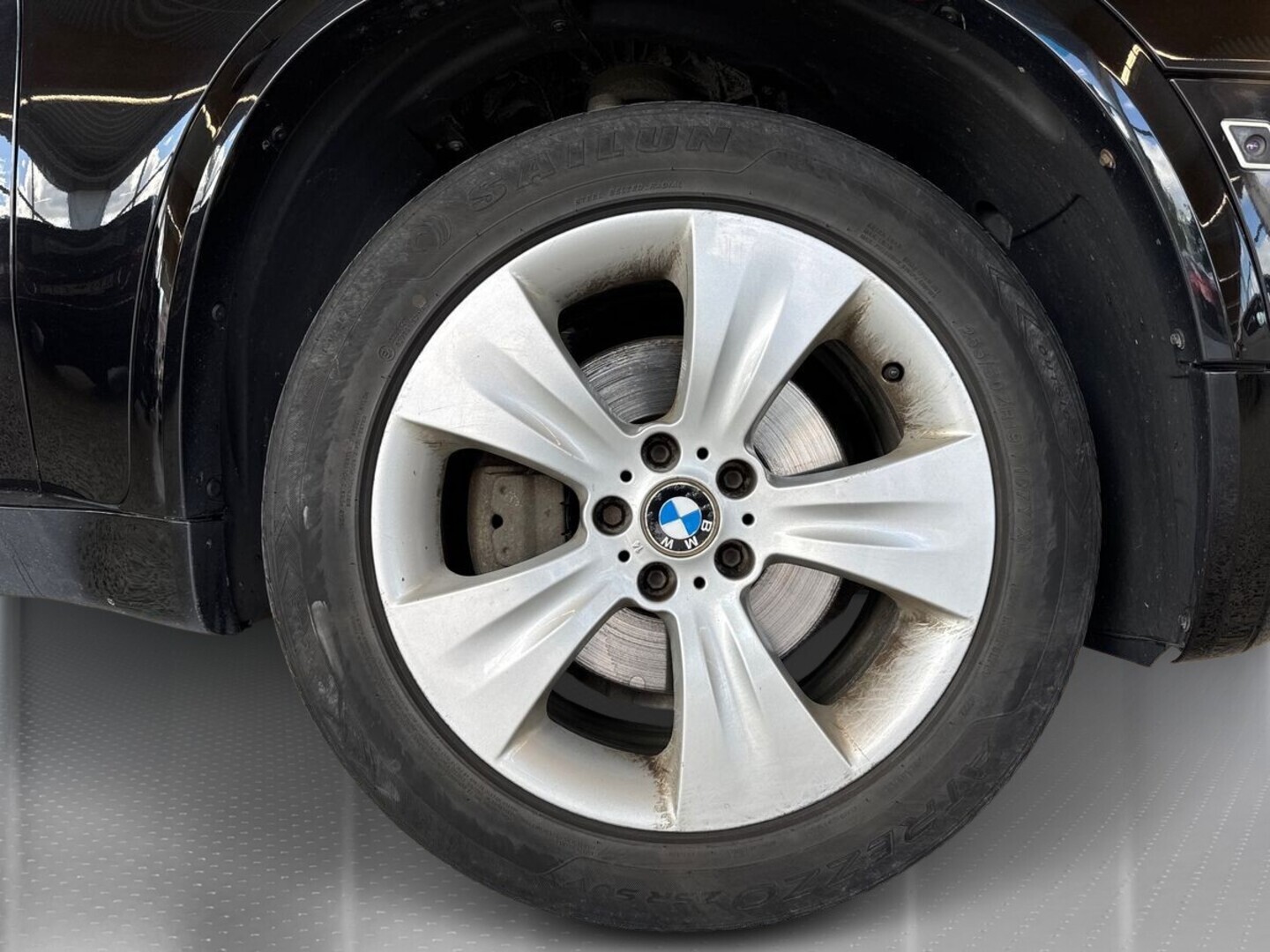 BMW X5 2011