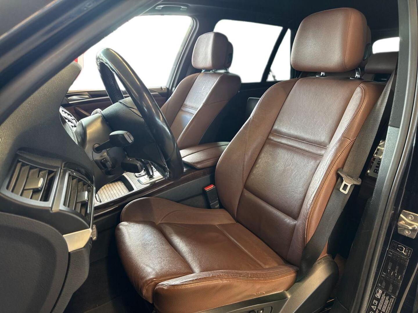 BMW X5 2011