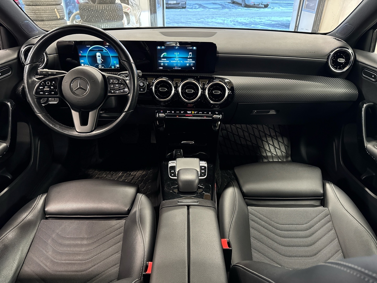 MERCEDES-BENZ A 2019