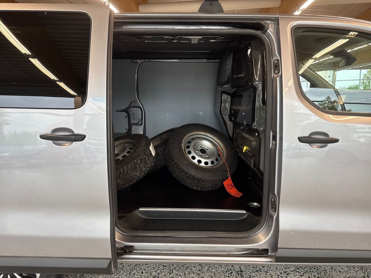 TOYOTA Proace 5