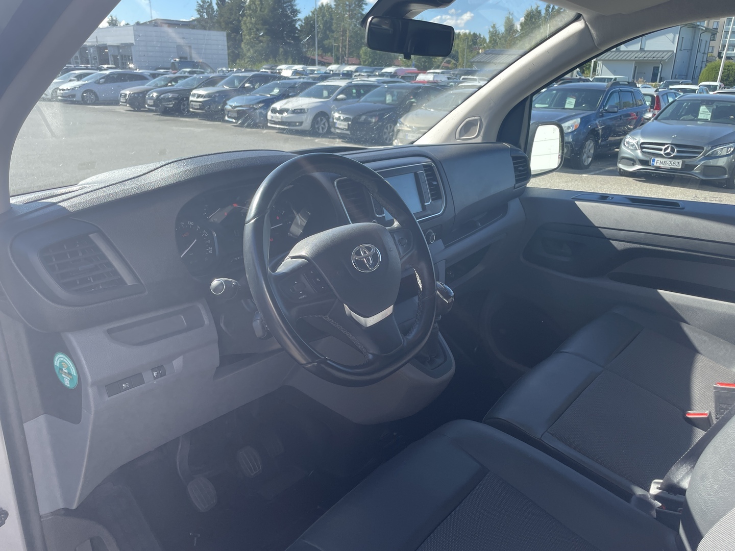TOYOTA Proace 2021