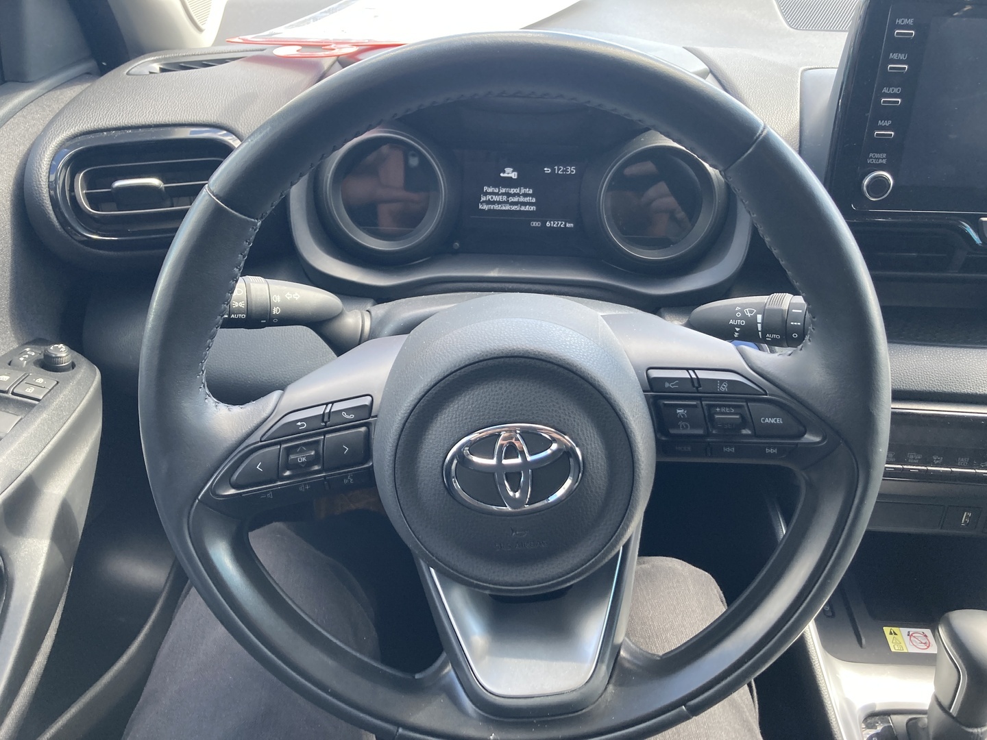 TOYOTA Yaris 2022