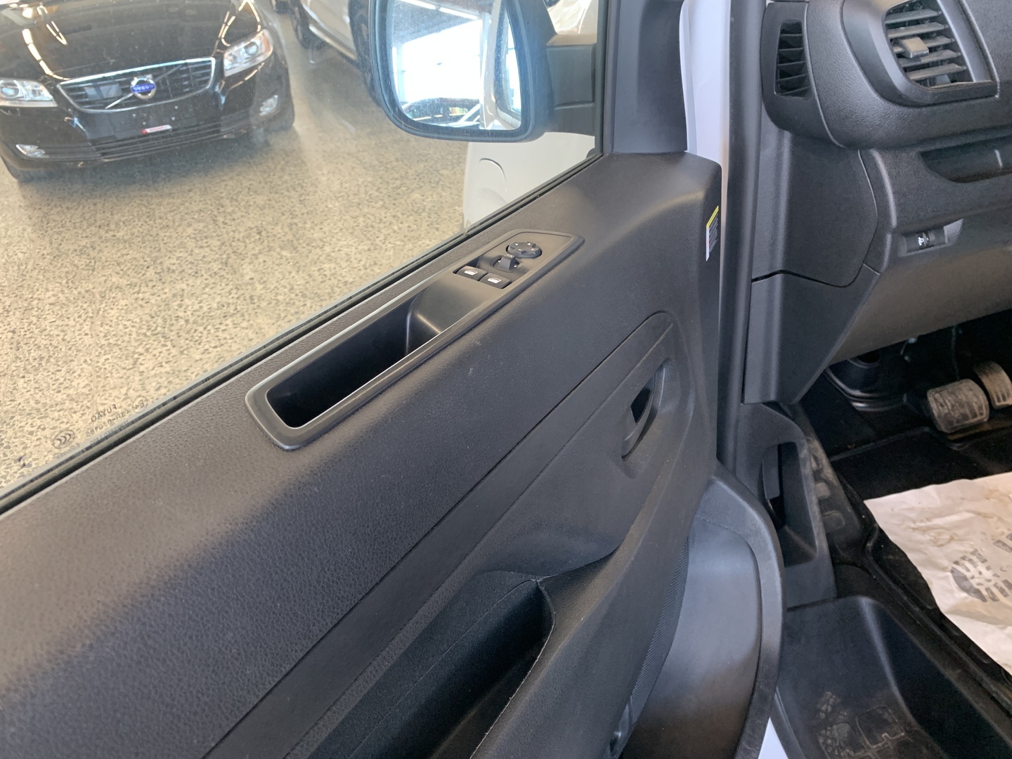 PEUGEOT e-Expert 2025