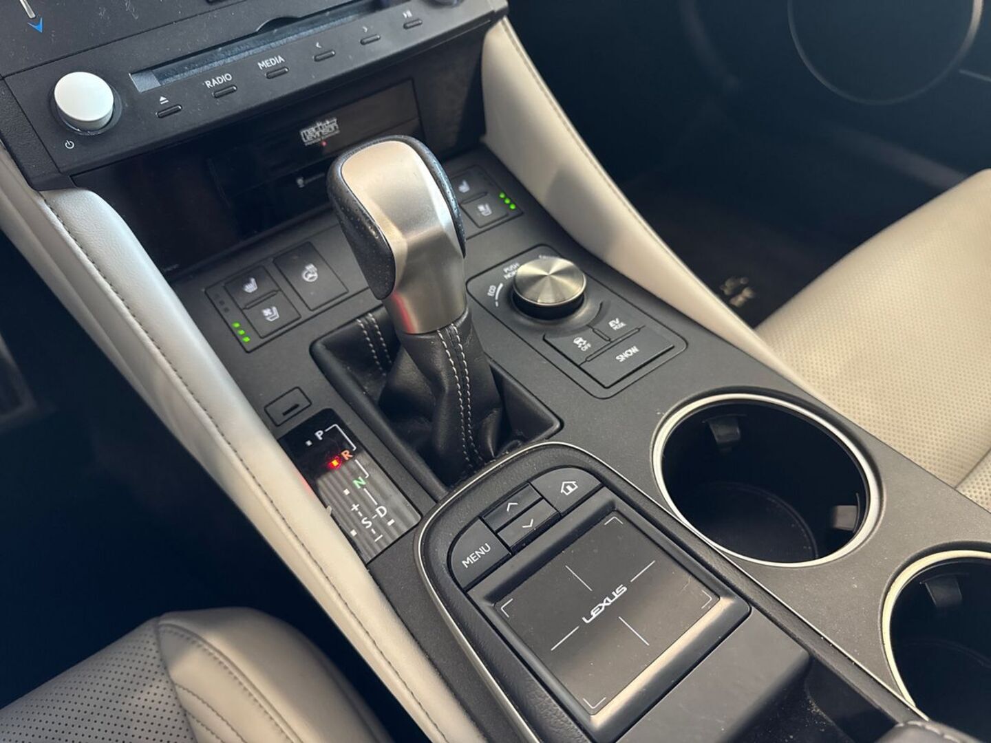 LEXUS RC 2016