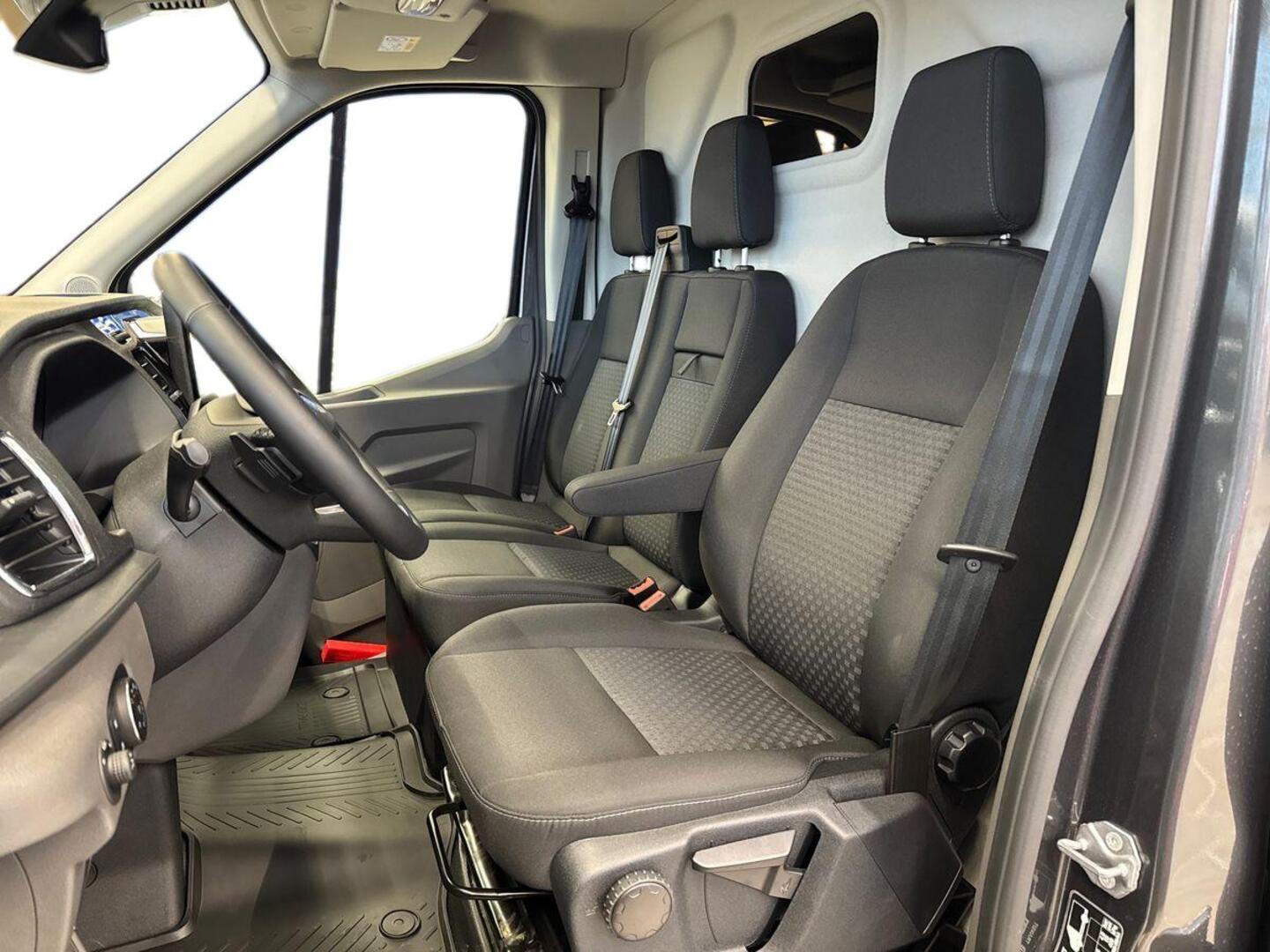 FORD Transit 18