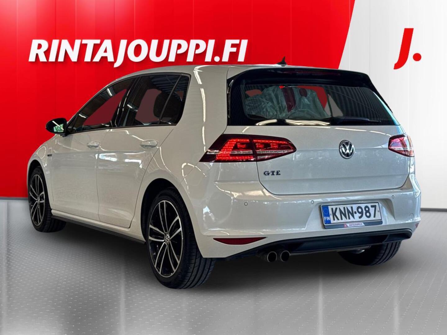 VOLKSWAGEN Golf 2
