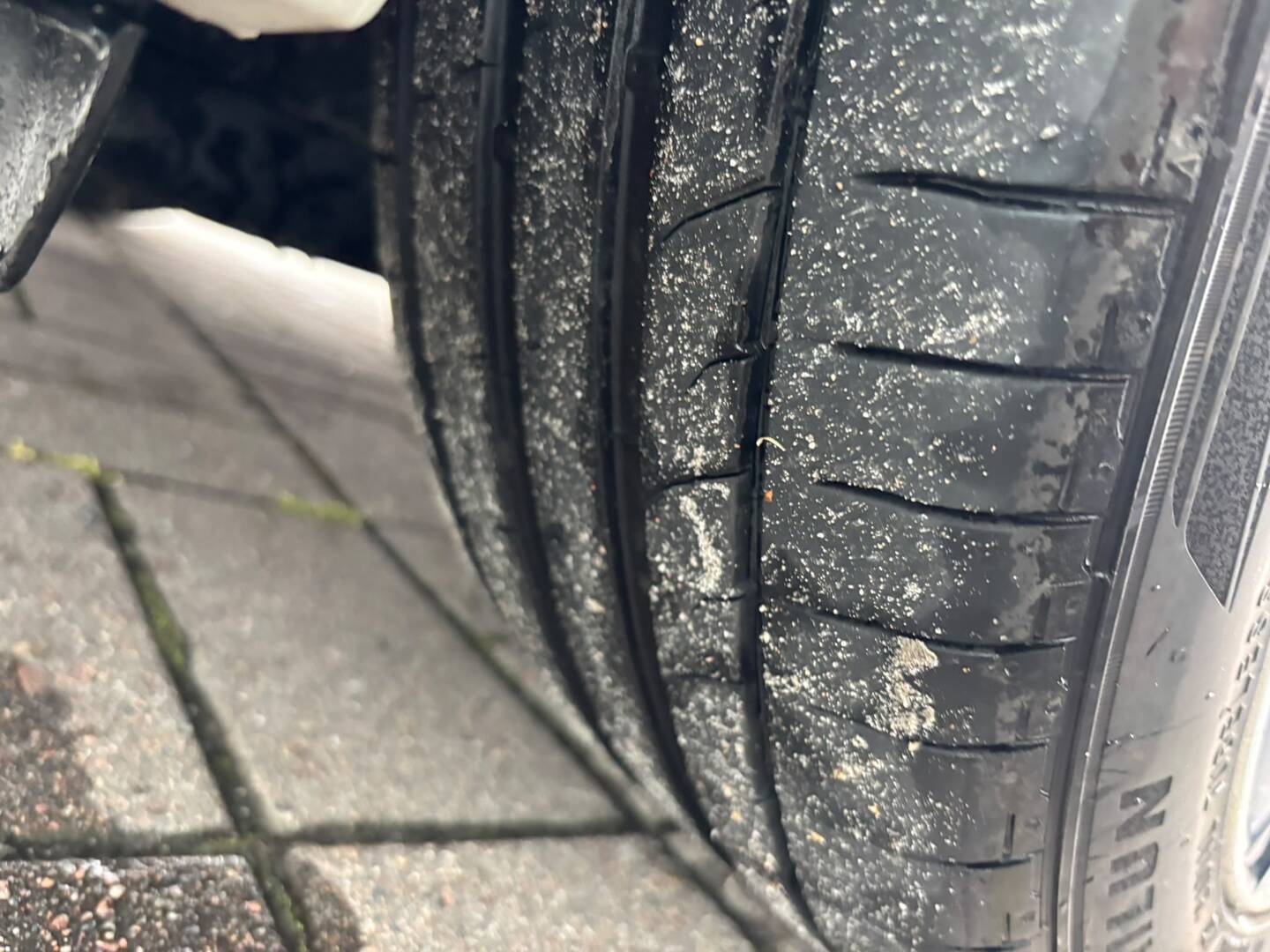 VOLKSWAGEN Golf 21